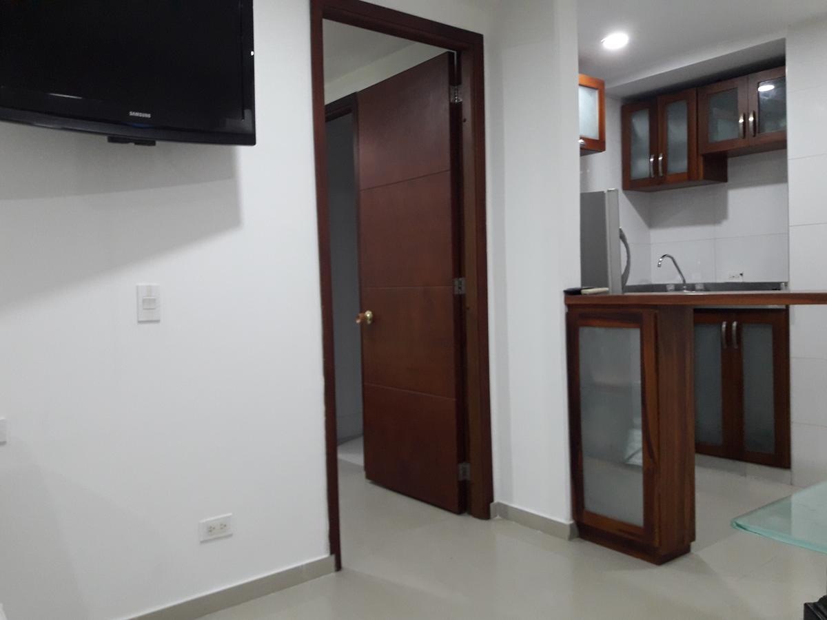 Moderno Frente Al Mar Apartamento
